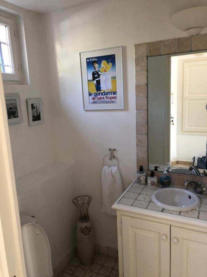 Charmantes Haus Im Golf Club Saint Tropez Zewnętrze zdjęcie